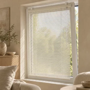 Linea – Aluminium jaloezie – 16 mm – Zonder boren – interieurvoorbeeld